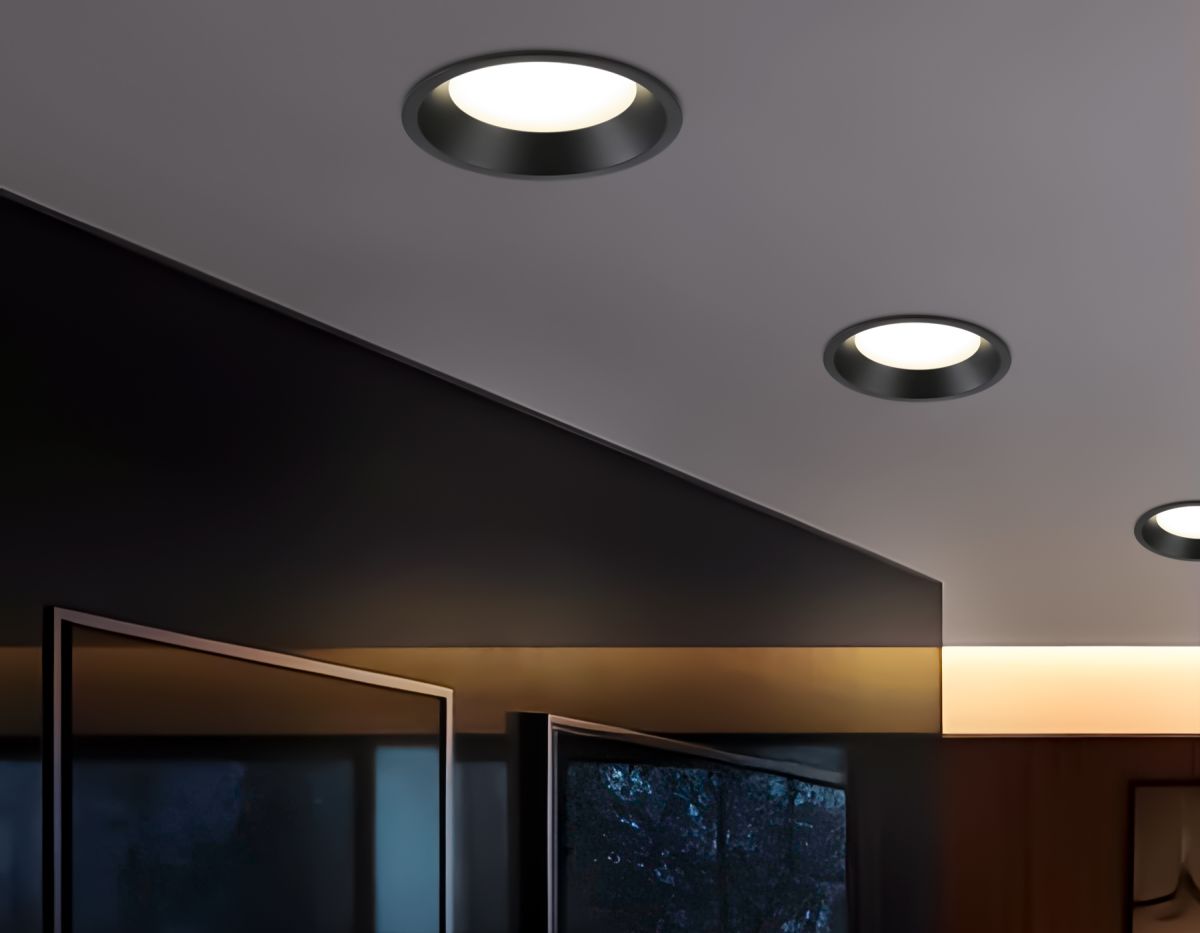 Точечный светильник Ambrella Light Techno Spot TU51814 в Санкт-Петербурге