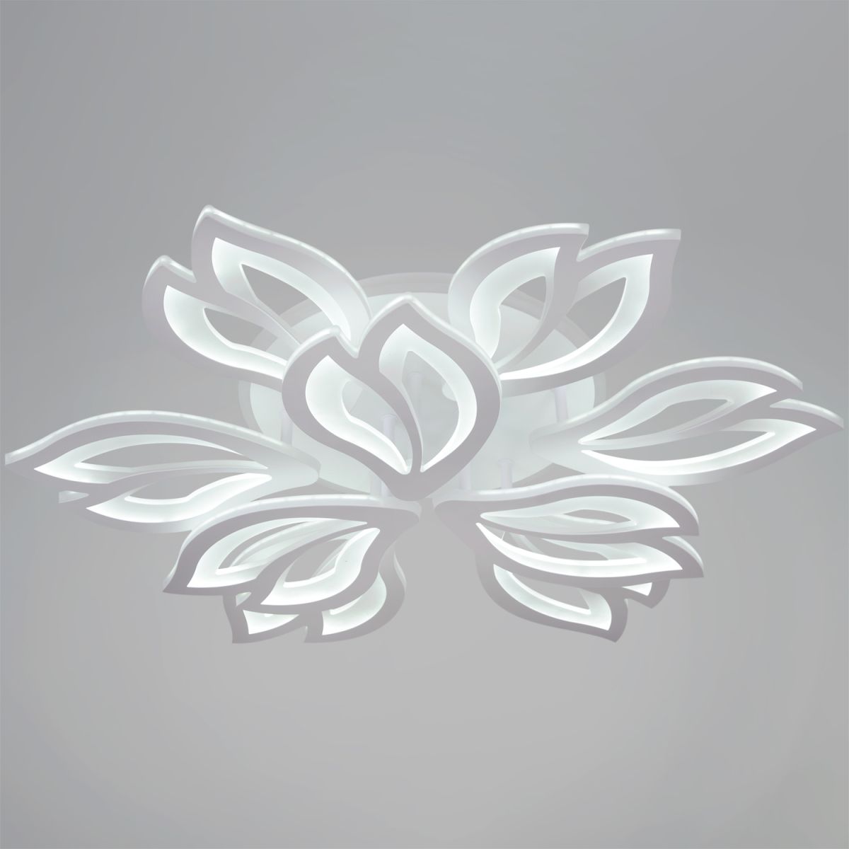 Потолочная люстра Reluce 85162-0.3-6+3C в Санкт-Петербурге