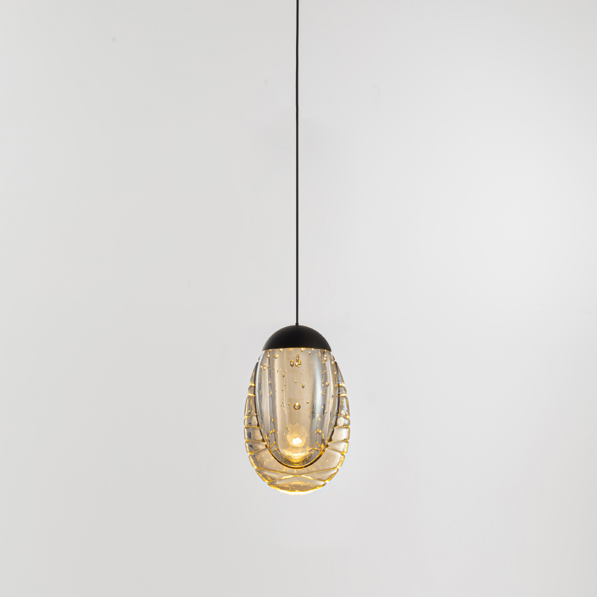 Подвесной светильник Delight Collection MD25090022-1A matt black/champagne в Санкт-Петербурге