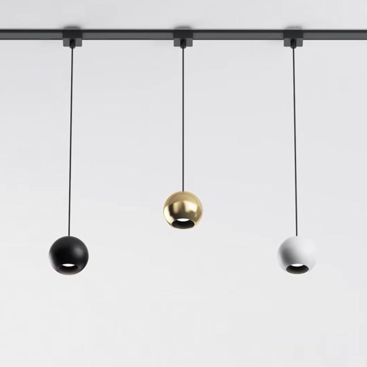 Трековый магнитный светильник Favourite Unica 4228-1P в #REGION_NAME_DECLINE_PP#