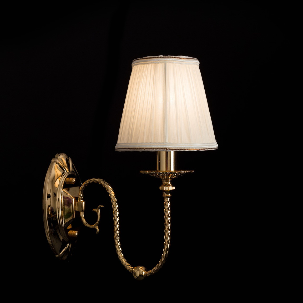 Бра Arte Lamp Orafo A2044AP-1GO в #REGION_NAME_DECLINE_PP#