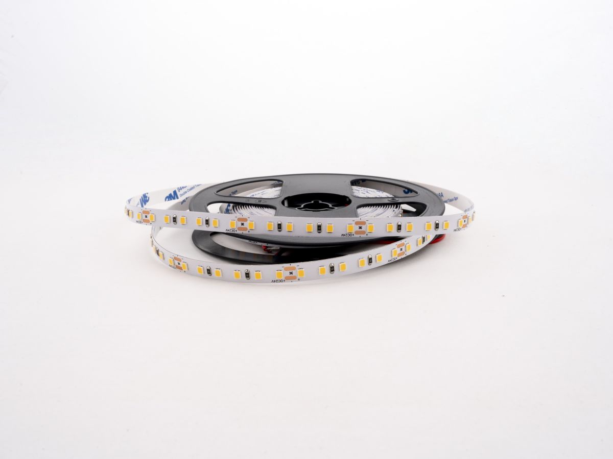 Светодиодная лента LEDS POWER 2835 120/м (9,6Вт/м) 24В теплая 004198 в #REGION_NAME_DECLINE_PP#