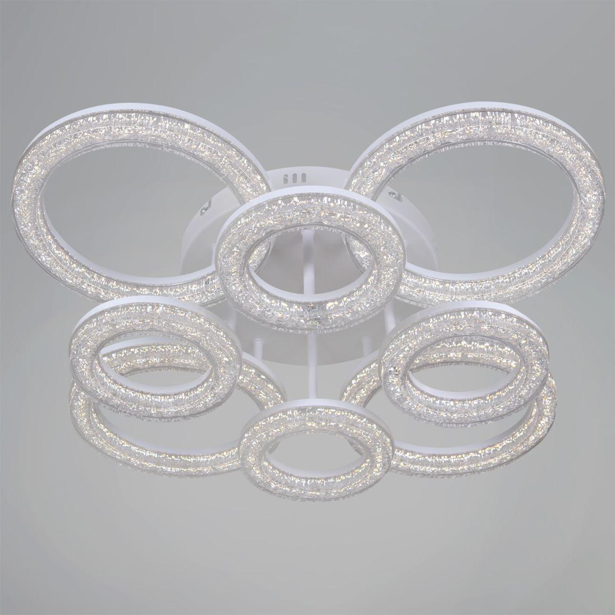 Потолочная люстра Reluce 29290-0.3-4+4 WH в Санкт-Петербурге