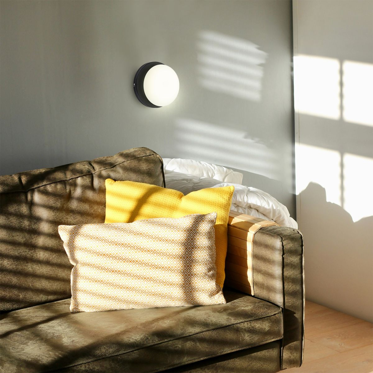 Настенный светильник Escada Meteor 10273/1LED Black в Санкт-Петербурге