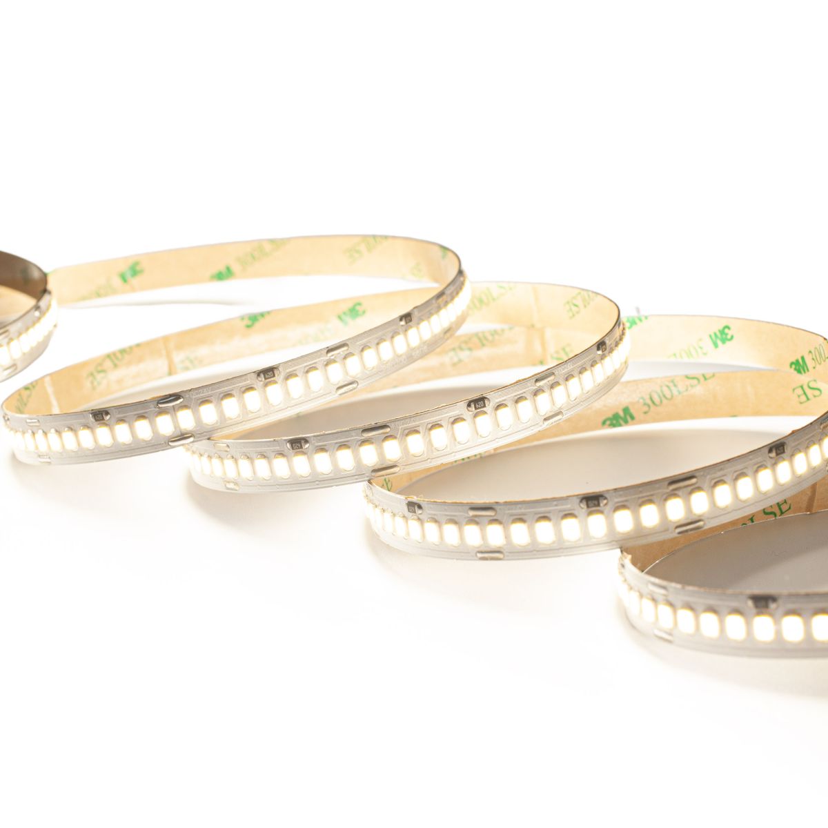 Светодиодная лента LEDS POWER 2835 240/м (22Вт/м) 24В нейтральная, серия ПРО200 008745 в Санкт-Петербурге