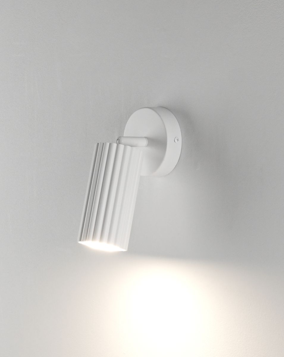 Спот Moderli Cora V11772-1C в #REGION_NAME_DECLINE_PP#