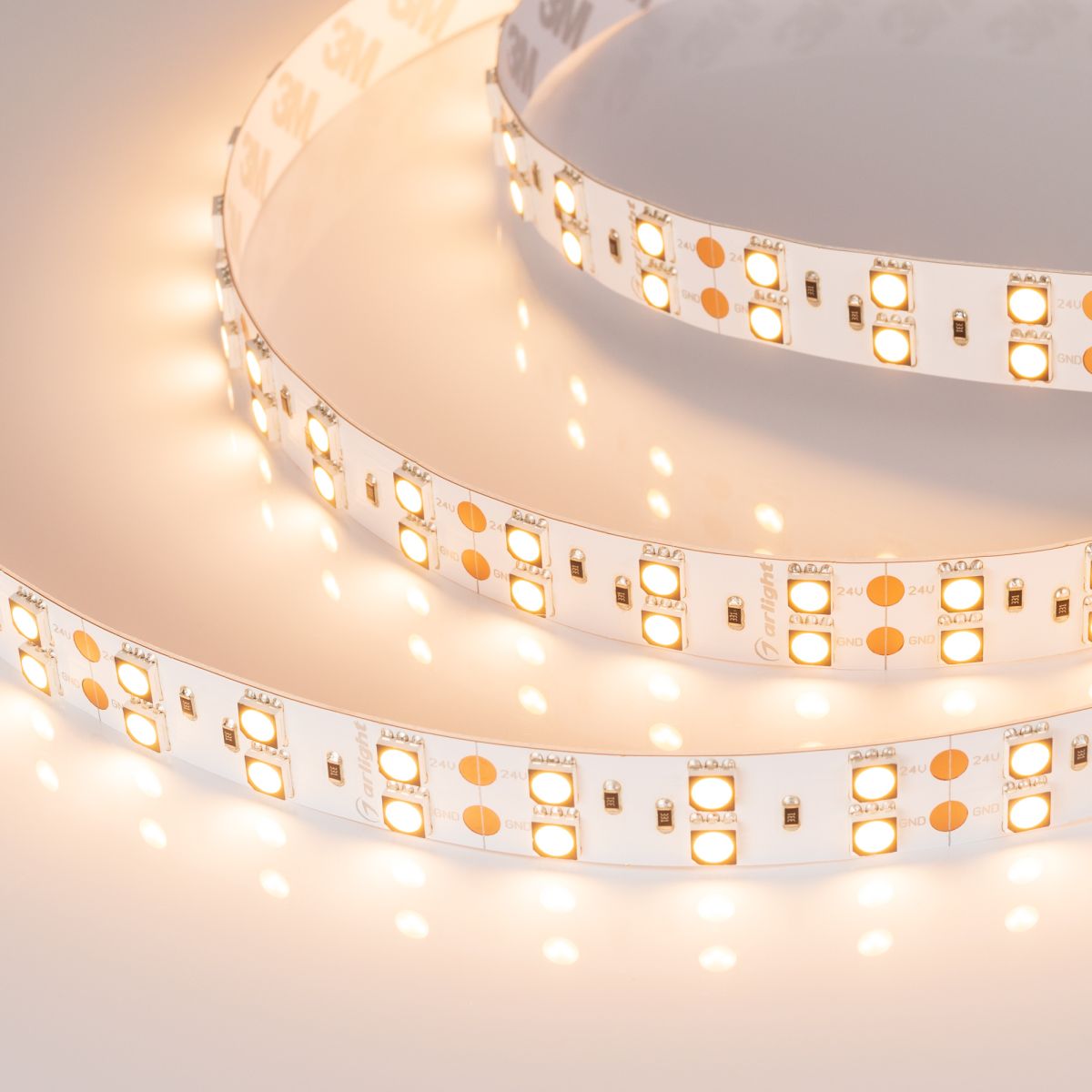Светодиодная лента Arlight RT-B120-15mm 24V Warm3000 CRI98 (28.8 W/m, IP20, 5m) 021470(3) в Санкт-Петербурге