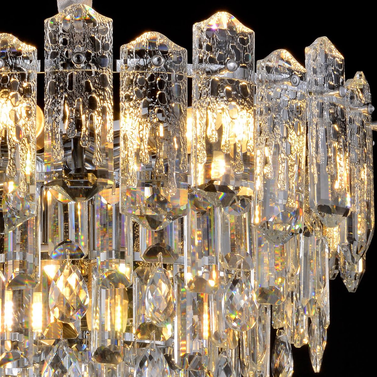 Подвесная люстра Reluce 72380-0.3-600 CH в Санкт-Петербурге