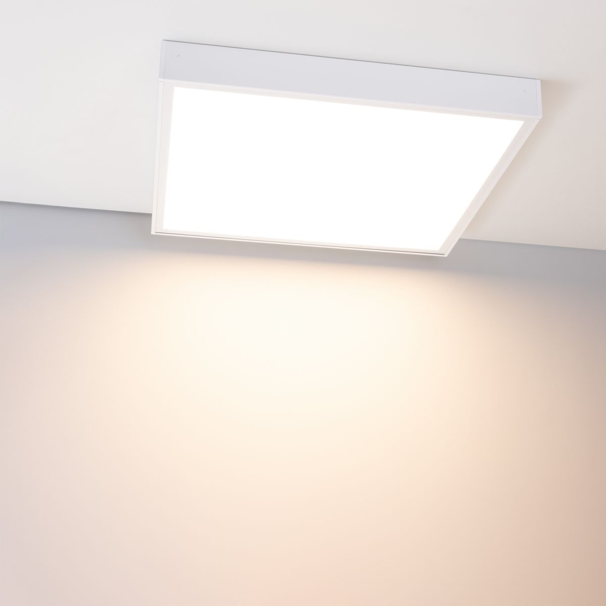 Светодиодная панель Arlight DL-TITAN-COMFORT-S600x600-34W Day4000 (WH, 120 deg, CRI90, 230V) (IP40 Металл) 060567 в #REGION_NAME_DECLINE_PP#