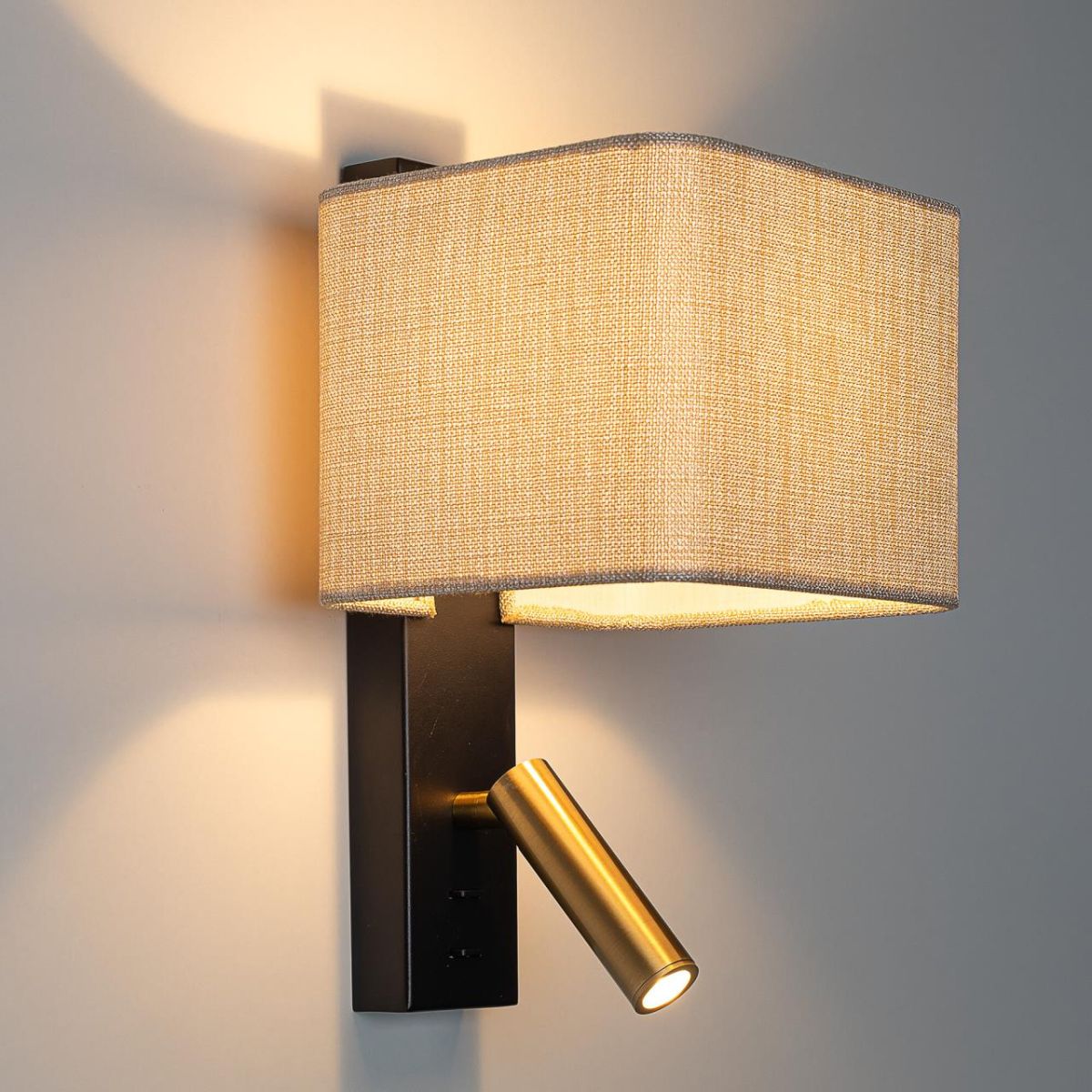 Бра Citilux Dekart CL704483 в #REGION_NAME_DECLINE_PP#