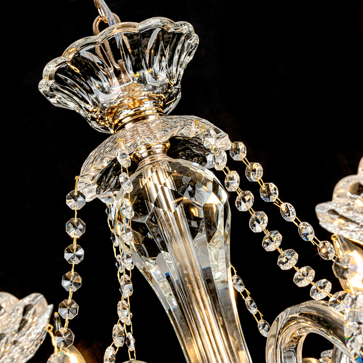 Подвесная люстра Modelux premium ML.7163.6P в Санкт-Петербурге