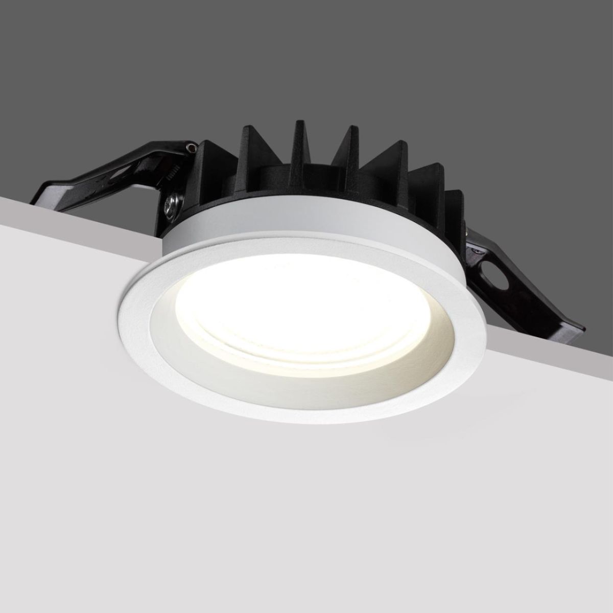 Встраиваемый светильник с переключателем цветовой температуры и угла рассеивания Novotech Wir Fluo 359844 в #REGION_NAME_DECLINE_PP#