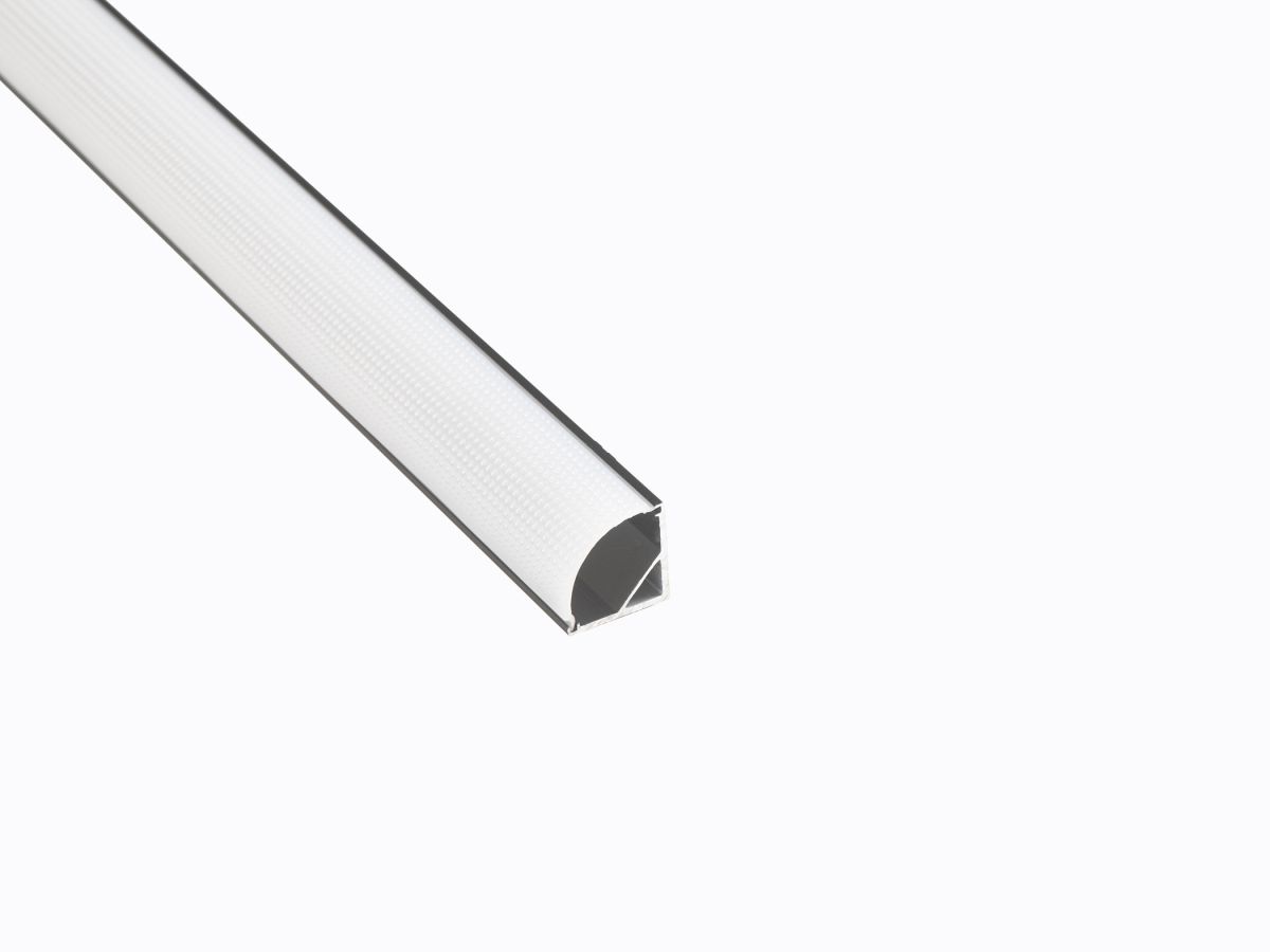 Профиль угловой LEDS POWER СПУ1616 алюм. черный с призм.рассеивателем 2м 008226 в Санкт-Петербурге