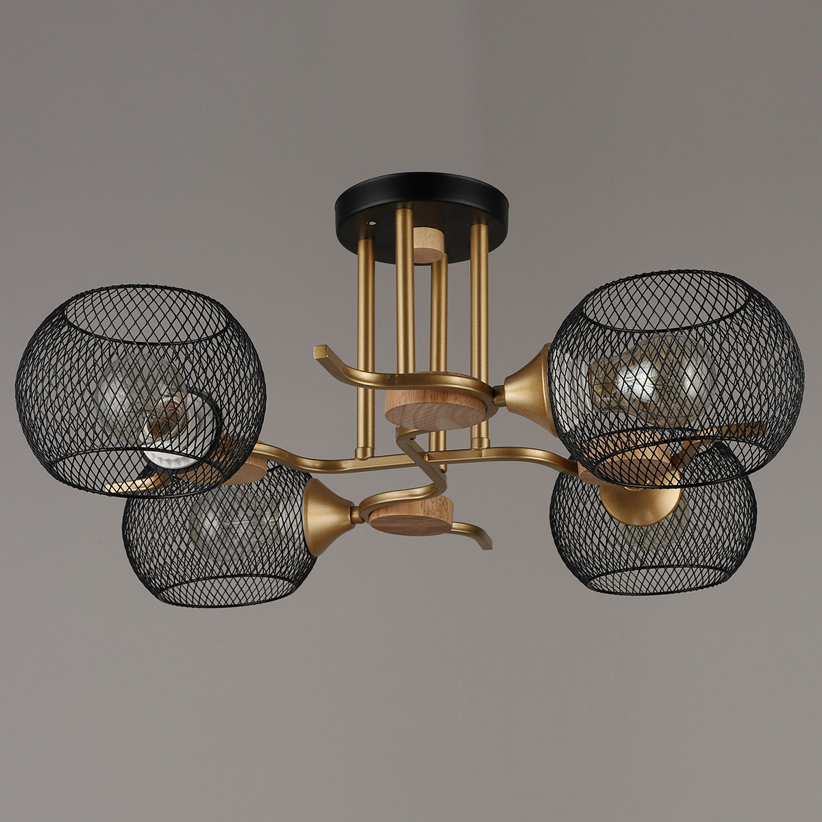 Потолочная люстра Reluce 04627-0.3-04 в #REGION_NAME_DECLINE_PP#