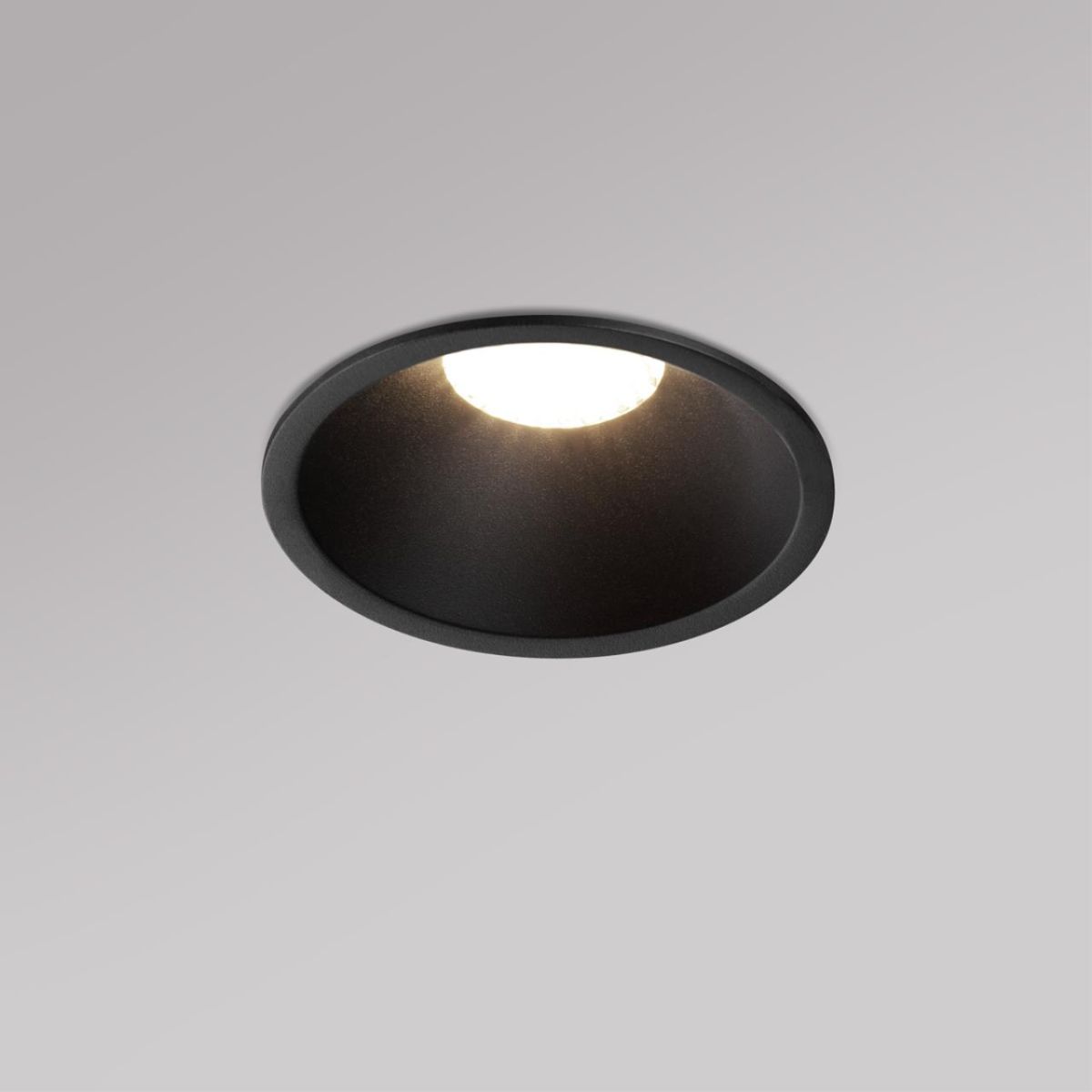 Встраиваемый светильник с переключателем цветовой температуры и угла рассеивания Novotech Wir Nova 359852 в #REGION_NAME_DECLINE_PP#