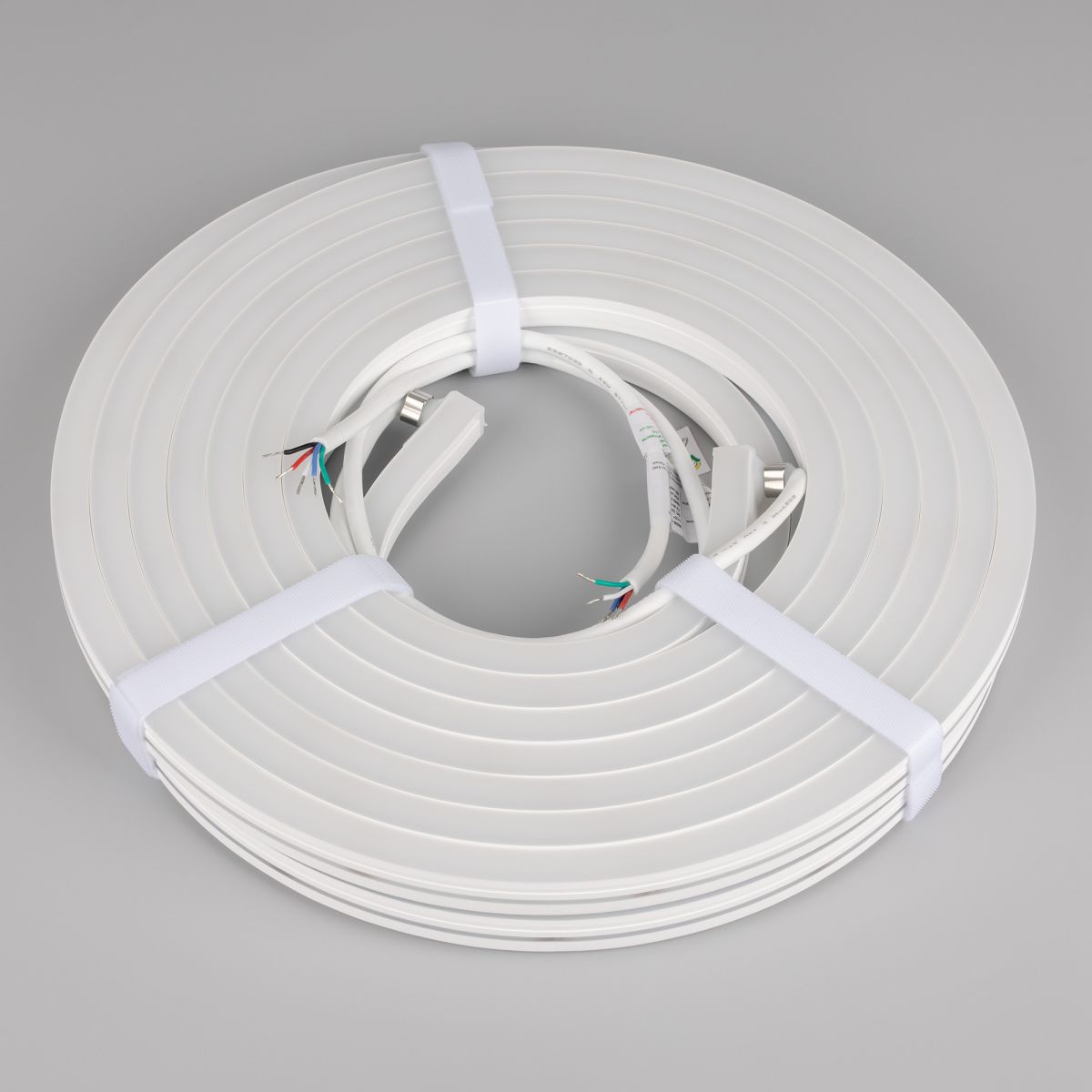 Светодиодная лента герметичная Arlight MOONLIGHT-PRO-SIDE-X336-12x17mm 24V RGBW-Day (12 W/m, IP67, 10m, wire x2) (Вывод боковой) 055318 в Санкт-Петербурге