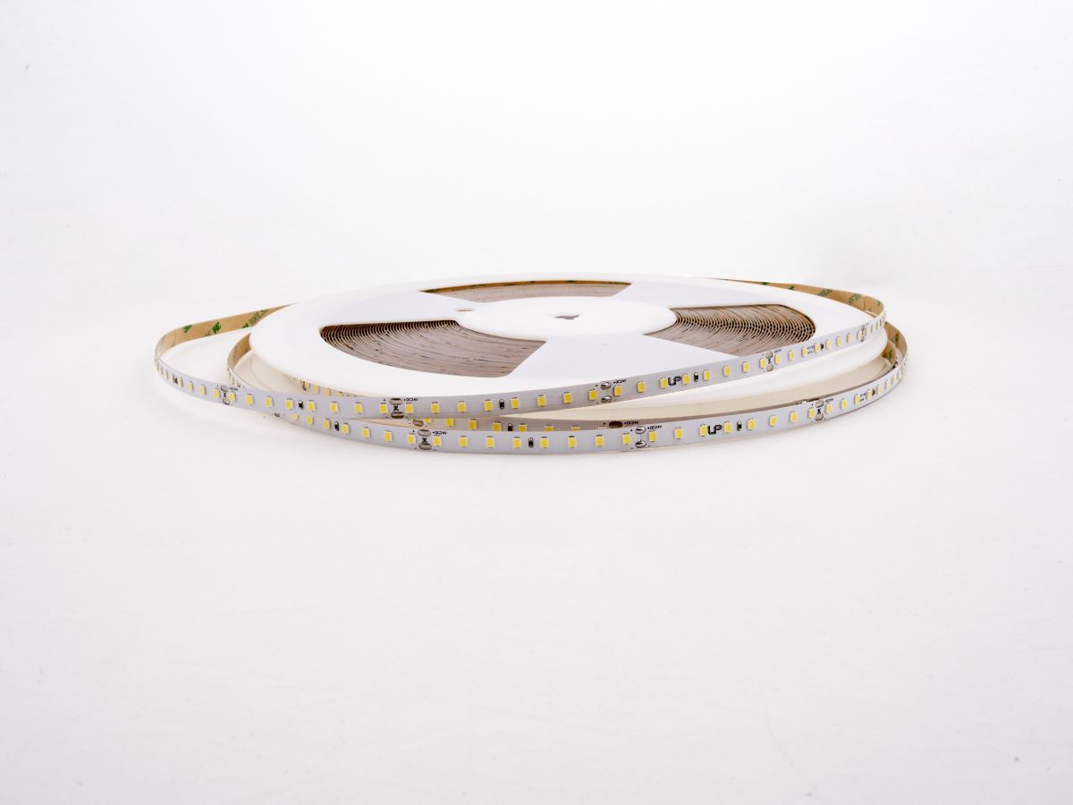 Светодиодная лента LEDS POWER 2835 112/м (10Вт/м) 24В холодная 30м/кат, серия ПРО140 005744 в Санкт-Петербурге