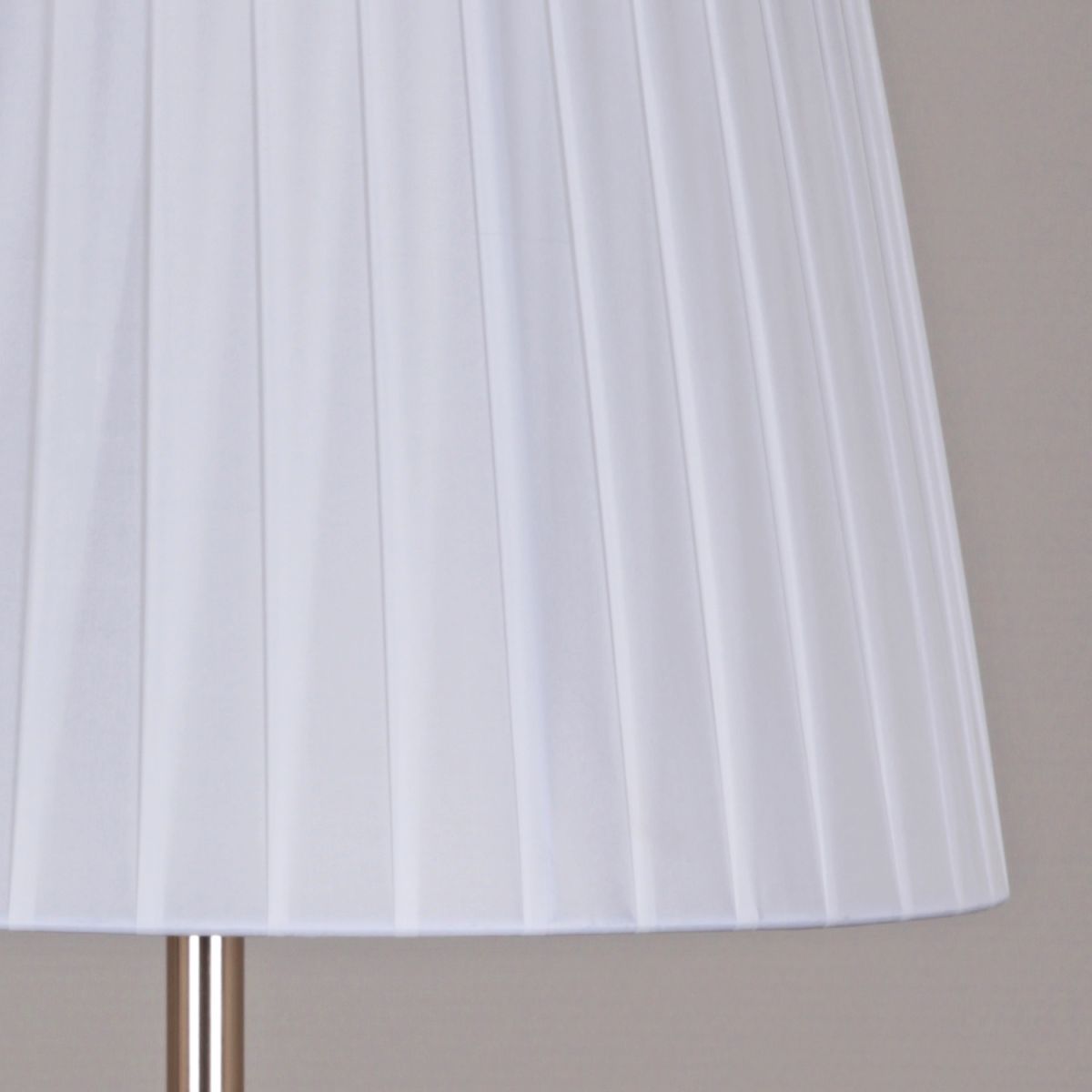 Торшер Reluce 02063-0.6-01 WH-CR в #REGION_NAME_DECLINE_PP#