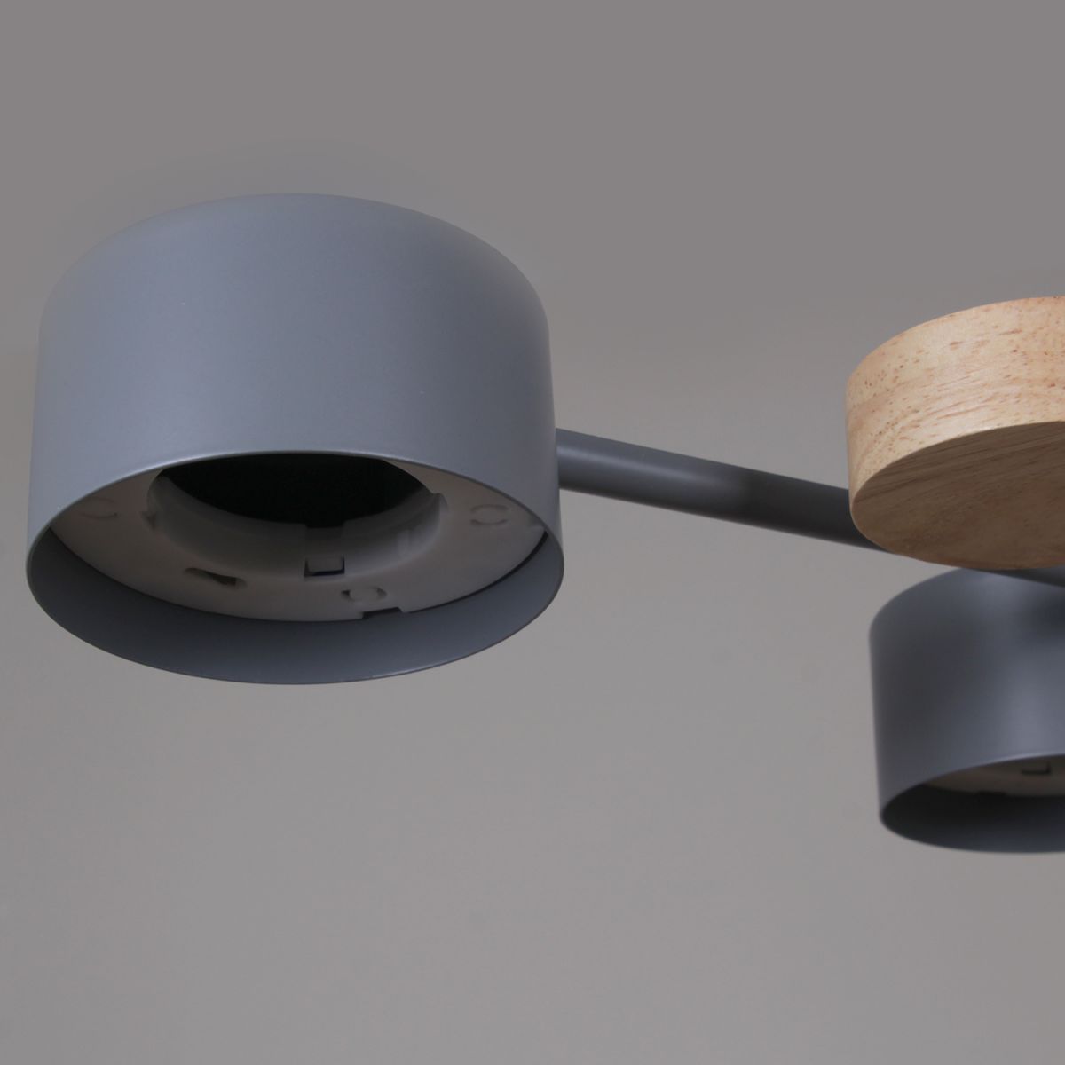 Потолочная люстра Reluce 03758-0.3-10 GREY+WOOD GX53 в Санкт-Петербурге