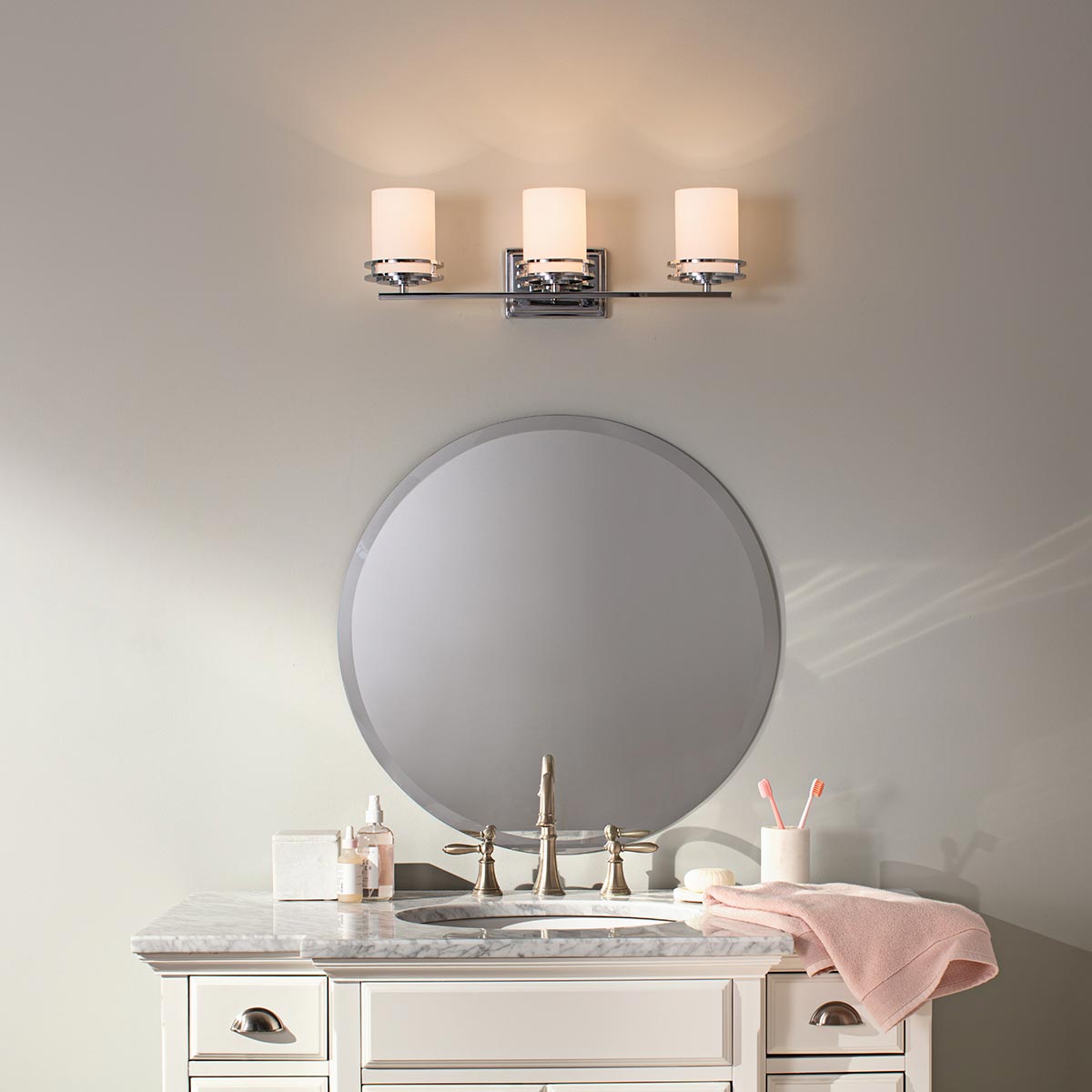 Бра Kichler KL-HENDRIK3-BATH в Санкт-Петербурге