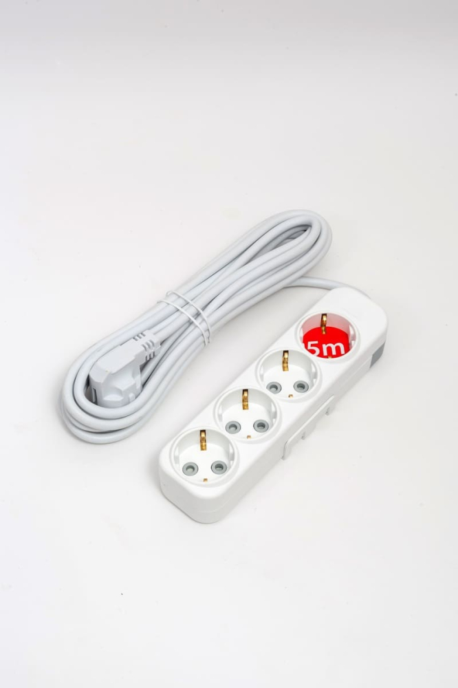 Удлинитель с/з 4вх с защитными шторками ELBI Myra 527-010205-411 в Санкт-Петербурге