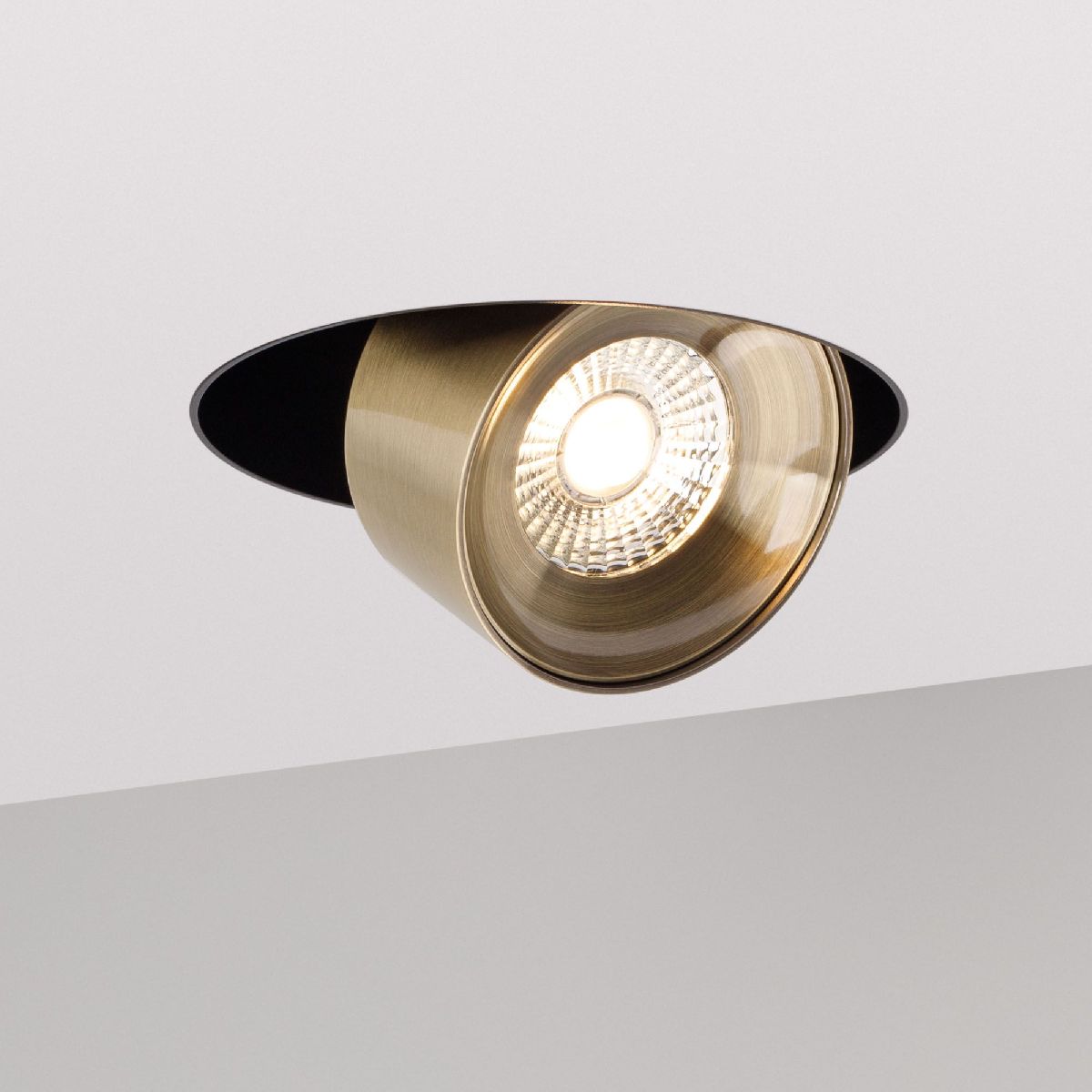 Встраиваемый спот Arlight SP-PLURIO-BUILT-TRIMLESS-R160-9W Day4000 (BK-ABRS, 36 deg, 230V) 038075 в Санкт-Петербурге