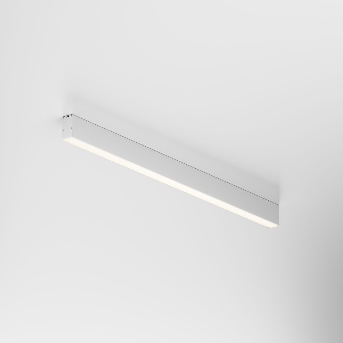 Линейный светильник Maytoni Technical LL311036 в #REGION_NAME_DECLINE_PP#