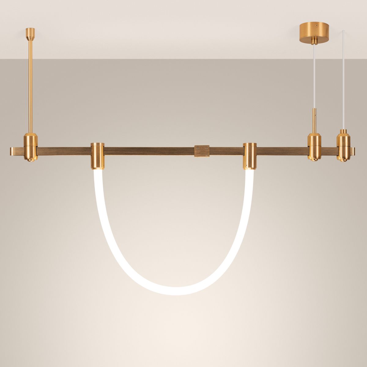Трековый светильник Arlight ART-APRIORI-TUBE-ELASTIC-R38-L3000-36W Day4000 (Золото, 360 deg, 48V) (IP20 Металл) 049260(1) в Санкт-Петербурге