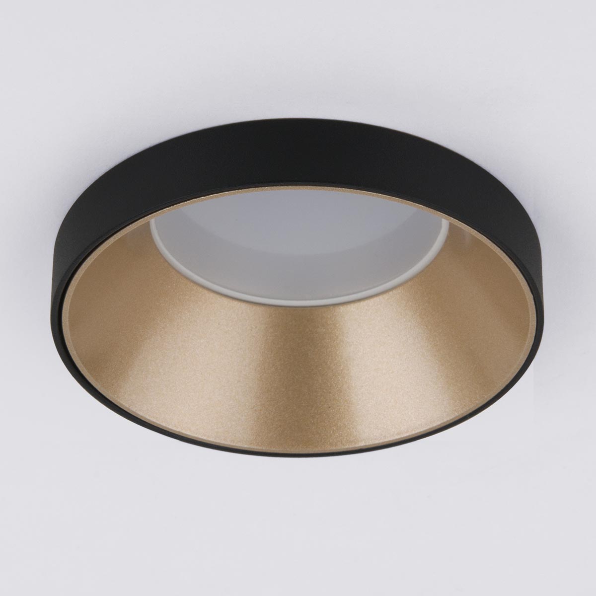 Встраиваемый светильник Elektrostandard 112 MR16 золото/черный 4690389169038 в #REGION_NAME_DECLINE_PP#