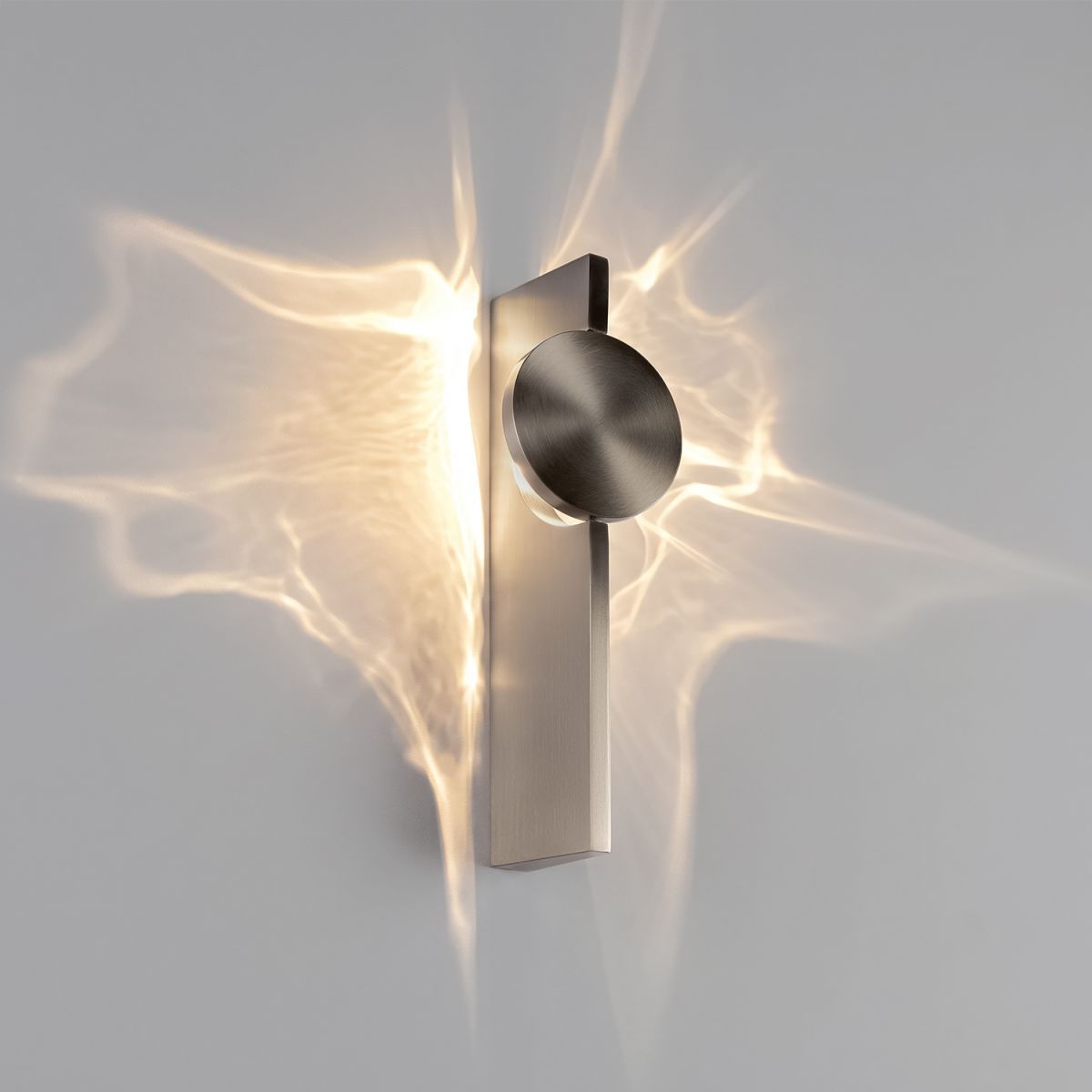 Настенный светильник Loft IT Flame 10452W Nickel в #REGION_NAME_DECLINE_PP#