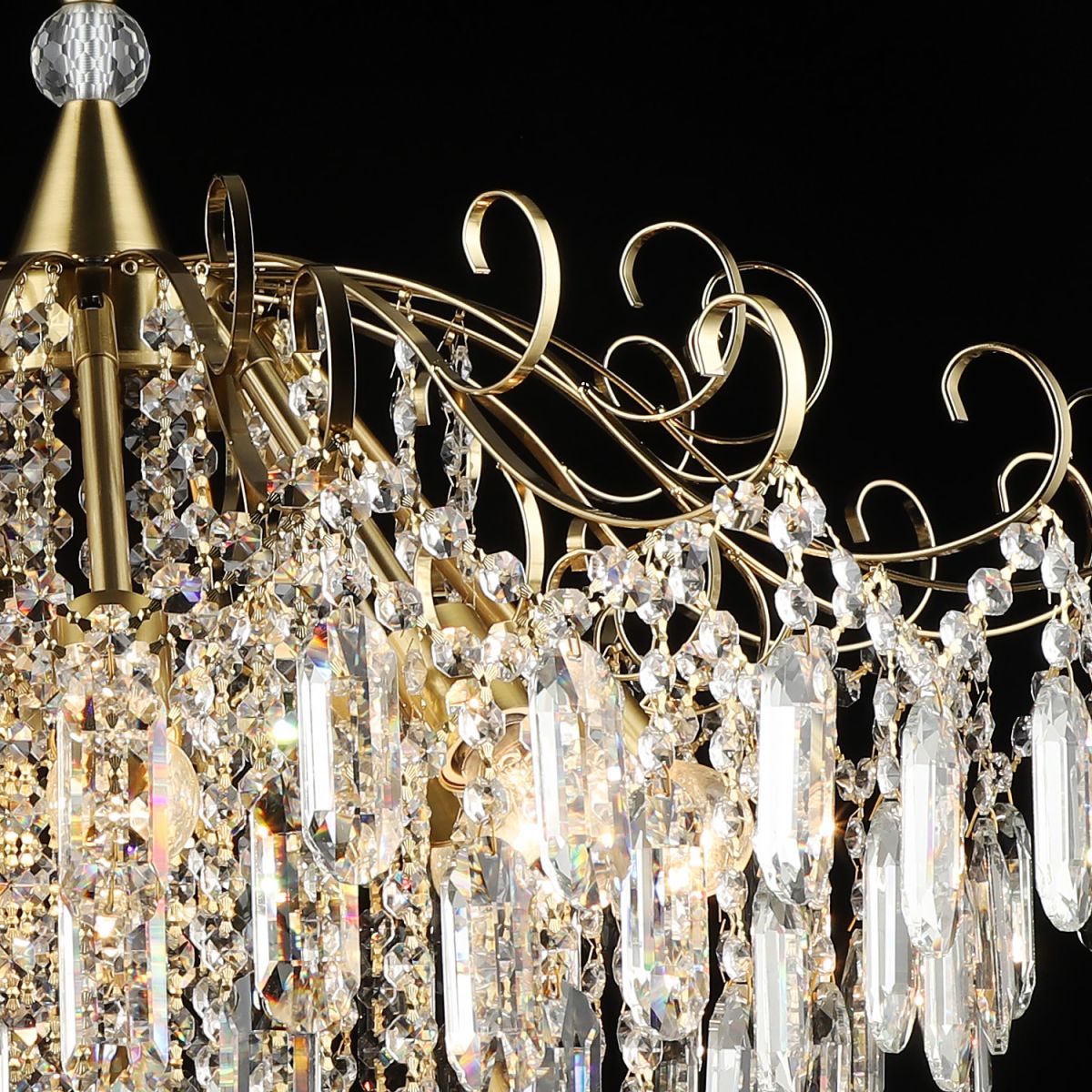 Подвесная люстра Reluce 68520-0.4-08 COP в Санкт-Петербурге