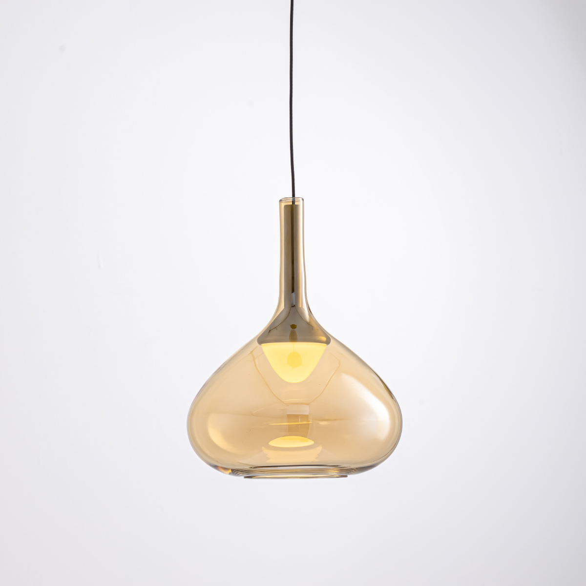 Подвесной светильник Delight Collection MD25001005-1A brass/amber в Санкт-Петербурге