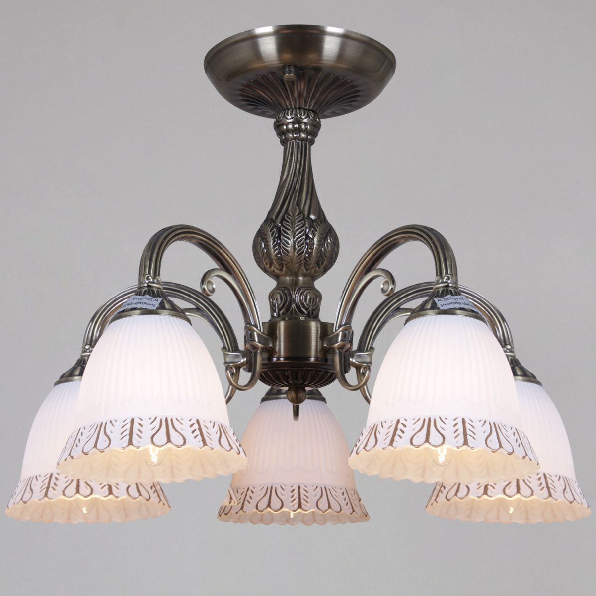 Потолочная люстра Reluce 99018-0.3-05 в Санкт-Петербурге