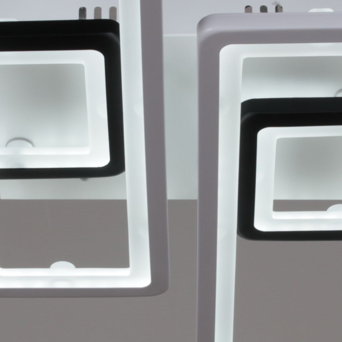 Потолочный светильник Reluce 03629-0.3-04A WH+BK в Санкт-Петербурге