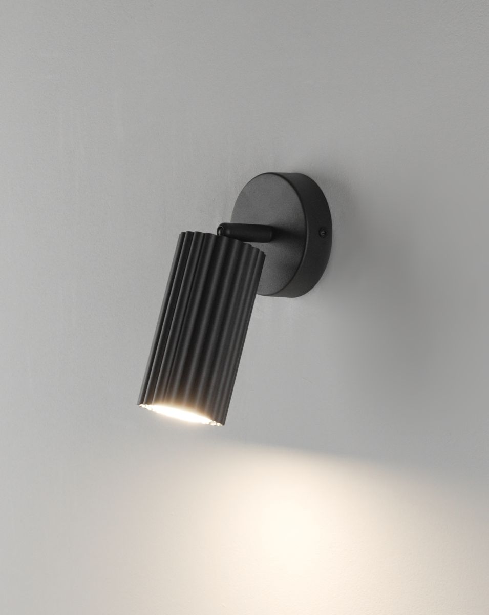 Спот Moderli Cora V11771-1C в #REGION_NAME_DECLINE_PP#