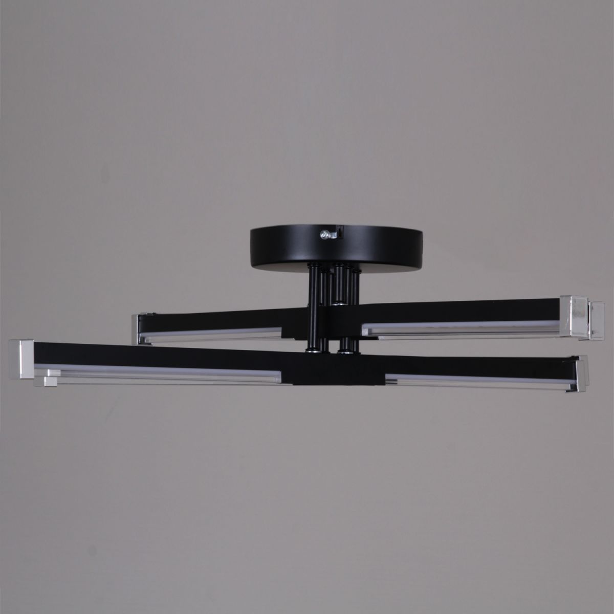 Потолочный светильник Reluce 83090-0.3-04 BK в #REGION_NAME_DECLINE_PP#