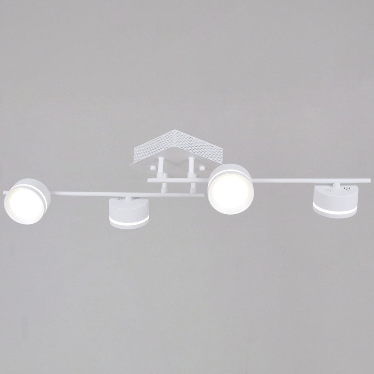 Потолочная люстра Reluce 10590-0.3-04 White в Санкт-Петербурге