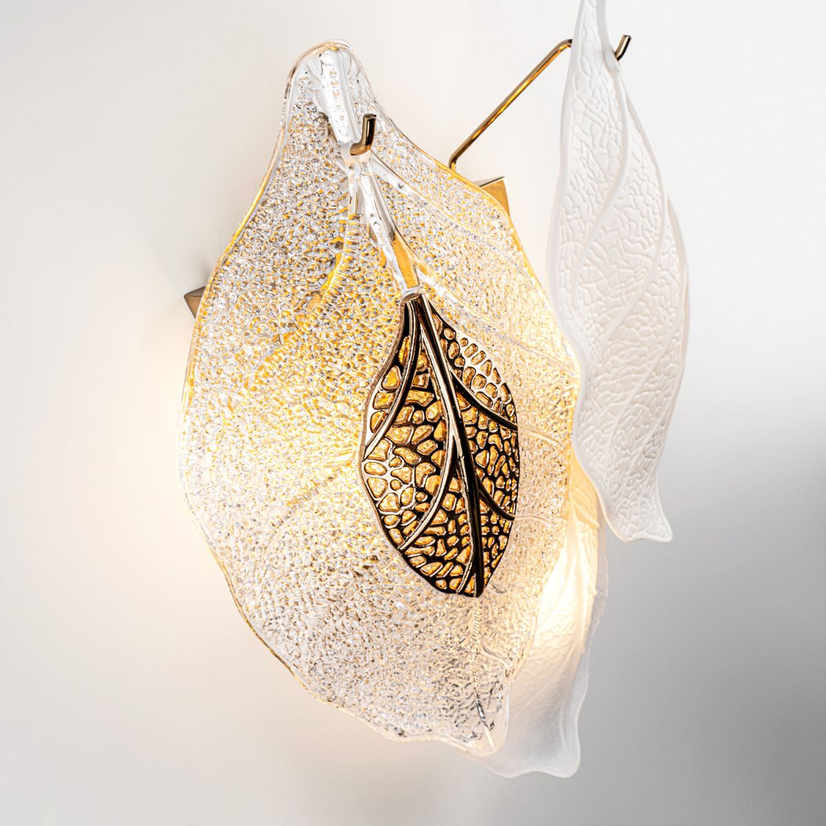 Настенный светильник Modelux ML.6770.390 GD в #REGION_NAME_DECLINE_PP#