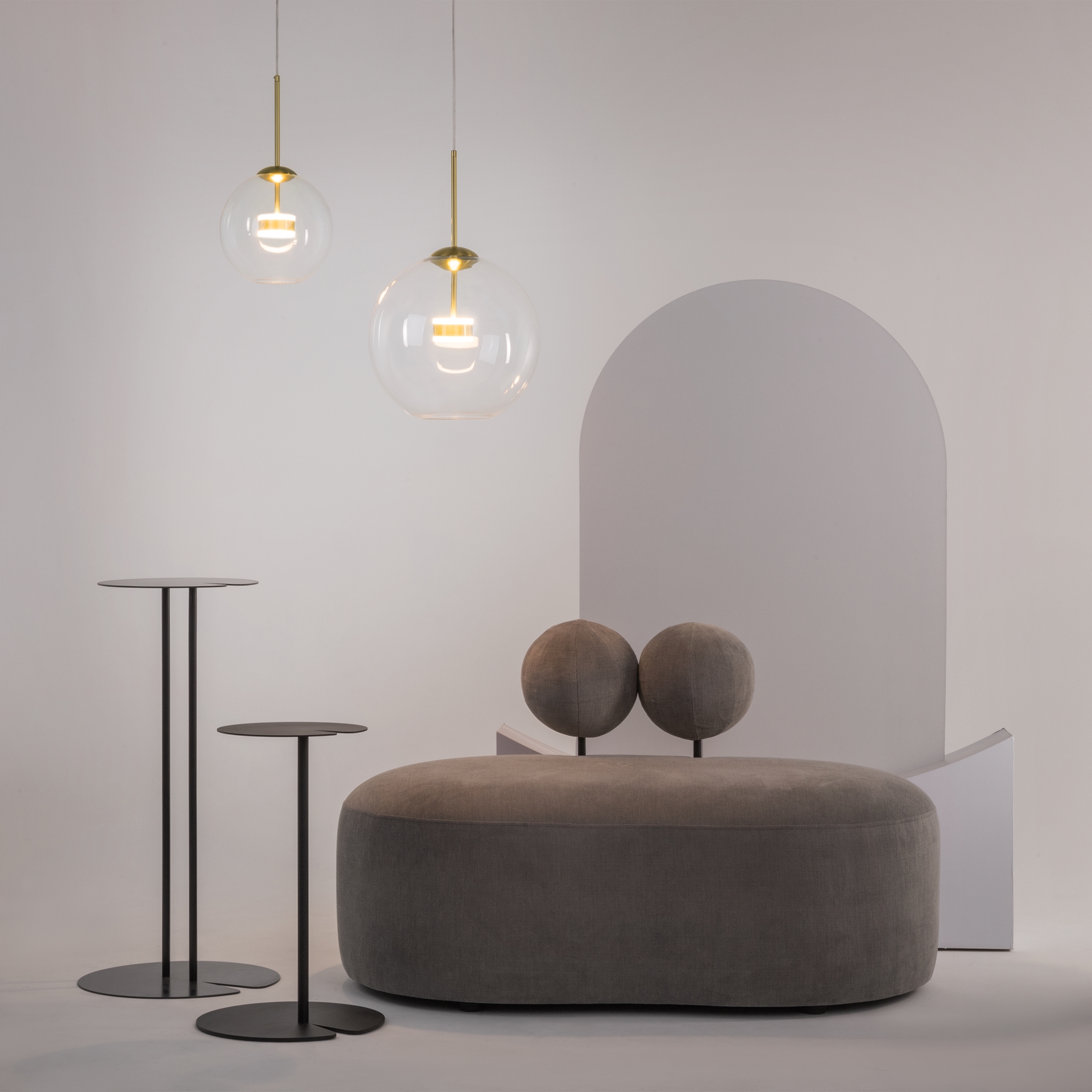 Подвесной светодиодный светильник Maytoni Cometa MOD055PL-L12G3K в #REGION_NAME_DECLINE_PP#