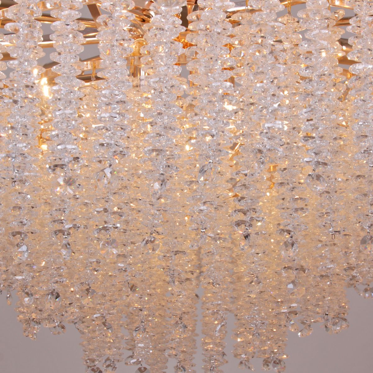 Подвесная люстра Reluce 02098-0.4-800 MX GD в #REGION_NAME_DECLINE_PP#