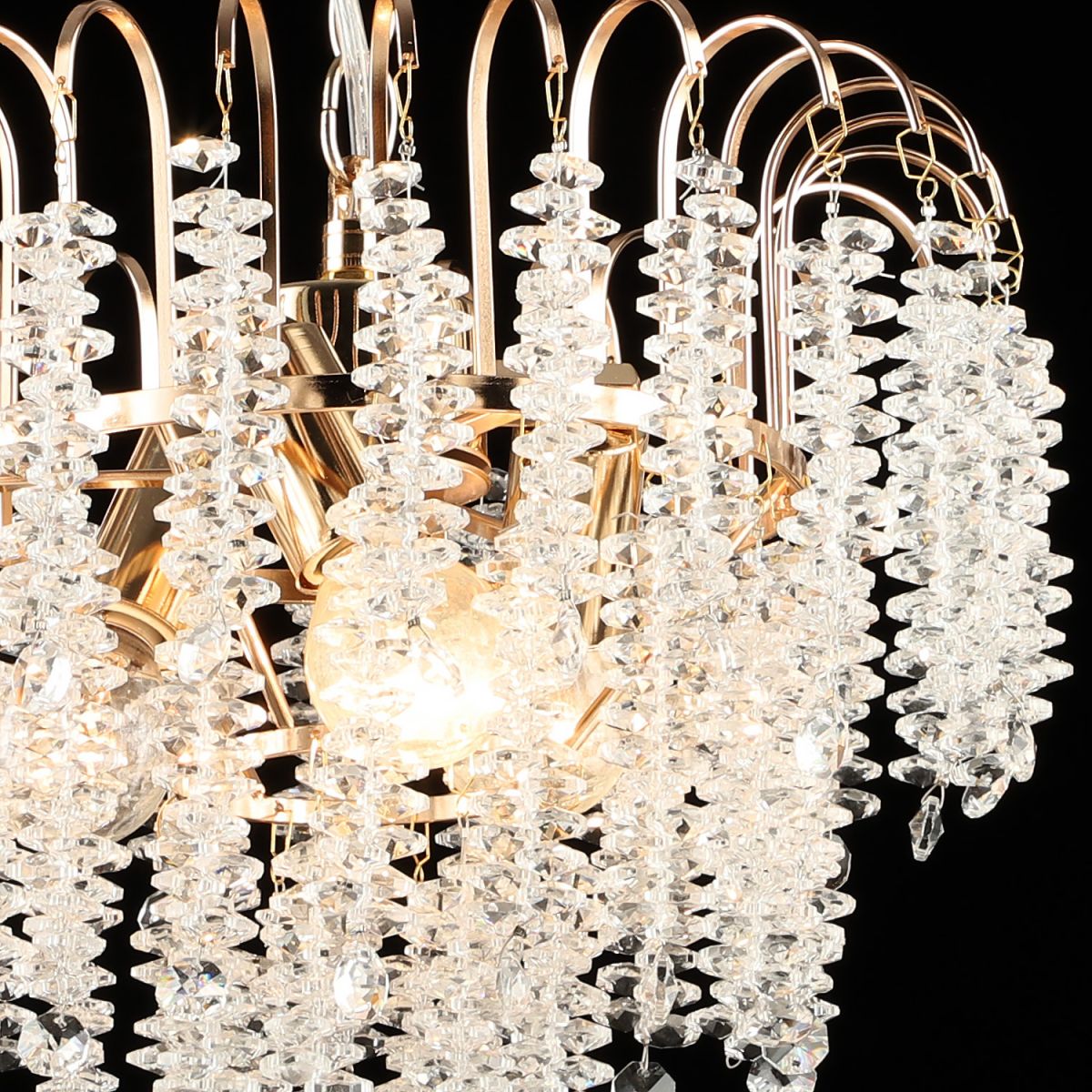 Подвесная люстра Reluce 98620-0.4-03 FGD УЦ в Санкт-Петербурге