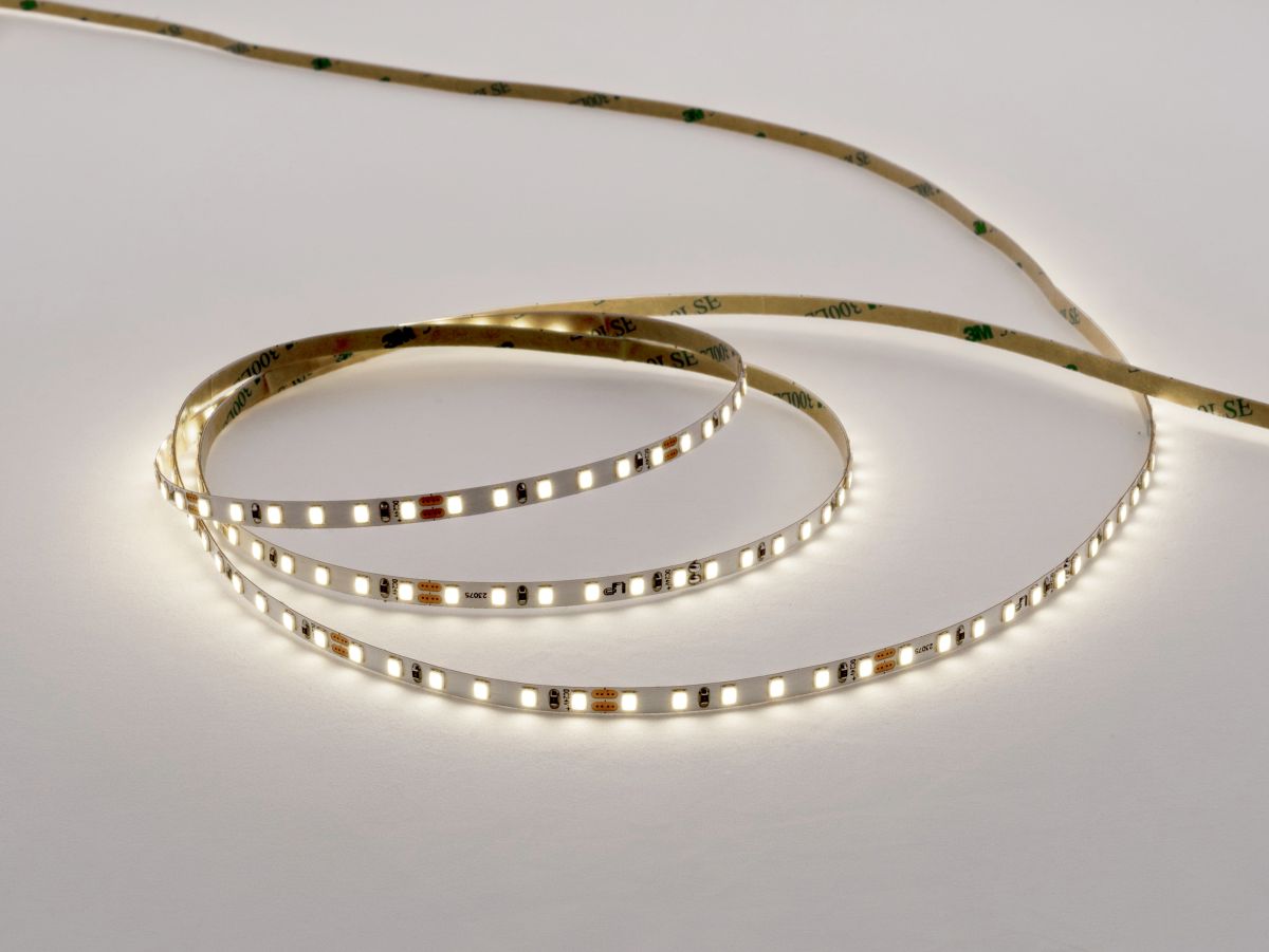 Светодиодная лента узкая LEDS POWER 2835 120/м (5Вт/м) 24В нейтральная 5мм 006031 в Санкт-Петербурге