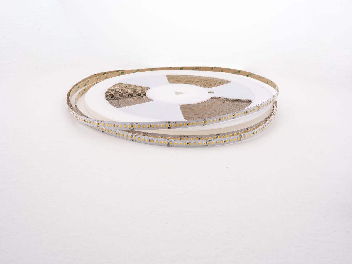 Светодиодная лента LEDS POWER 2835 176/м (16Вт/м) 24В теплая 30м/кат, серия ПРО140 005898 в #REGION_NAME_DECLINE_PP#