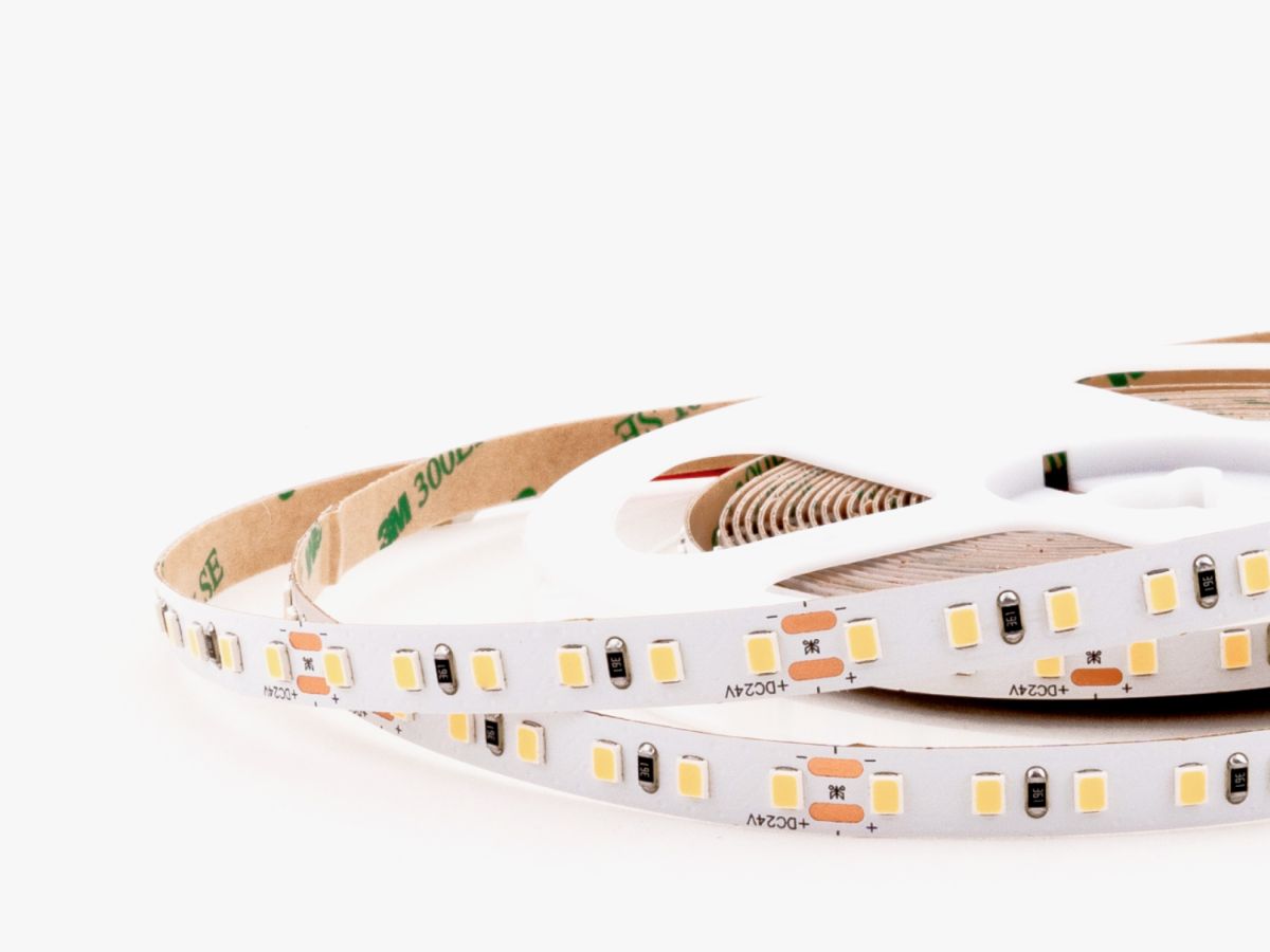 Светодиодная лента LEDS POWER 2835 120/м (5Вт/м) 24В теплая 005881 в #REGION_NAME_DECLINE_PP#