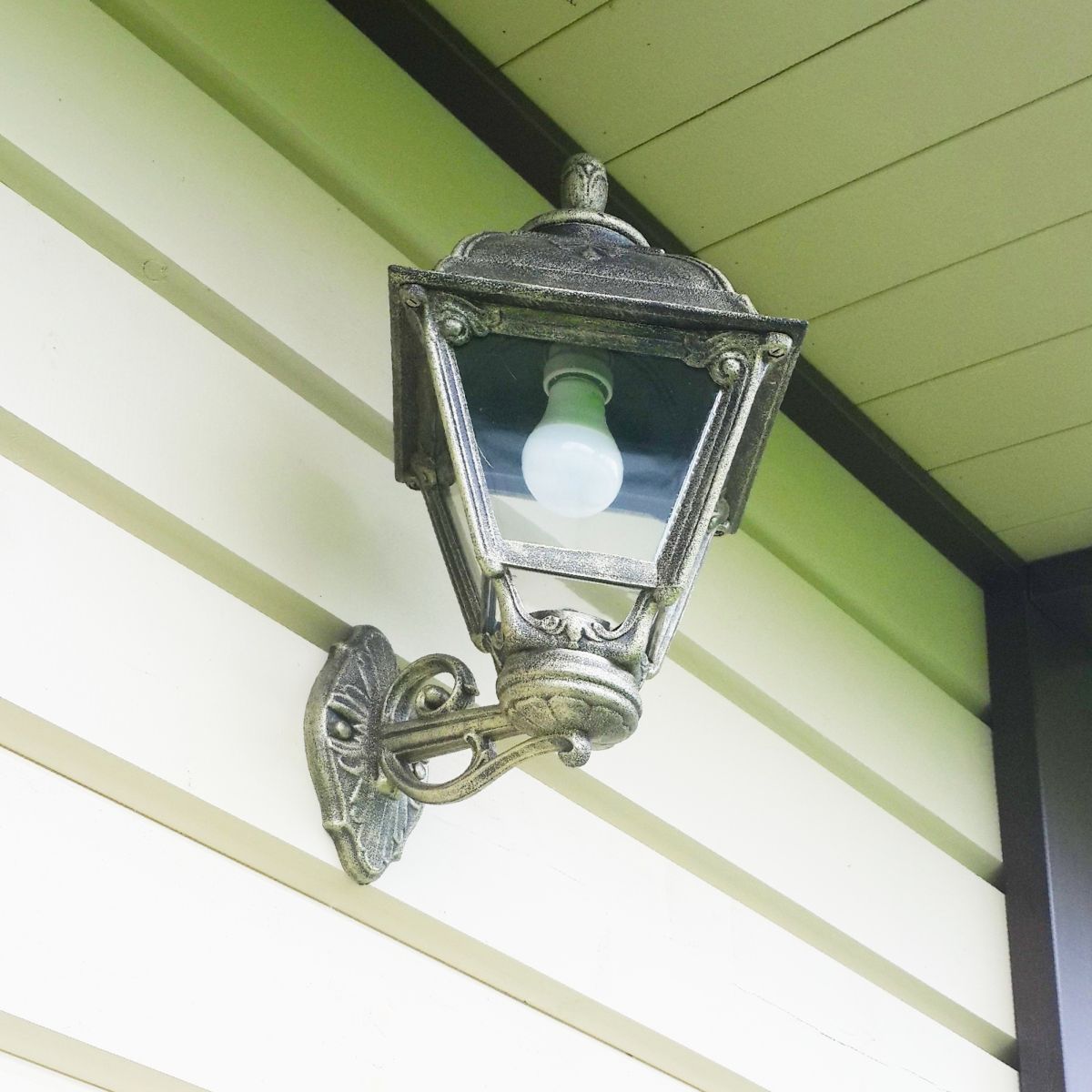 Уличный настенный светильник Fumagalli BISSO/CEFA U23.131.000.BXE27 в Санкт-Петербурге