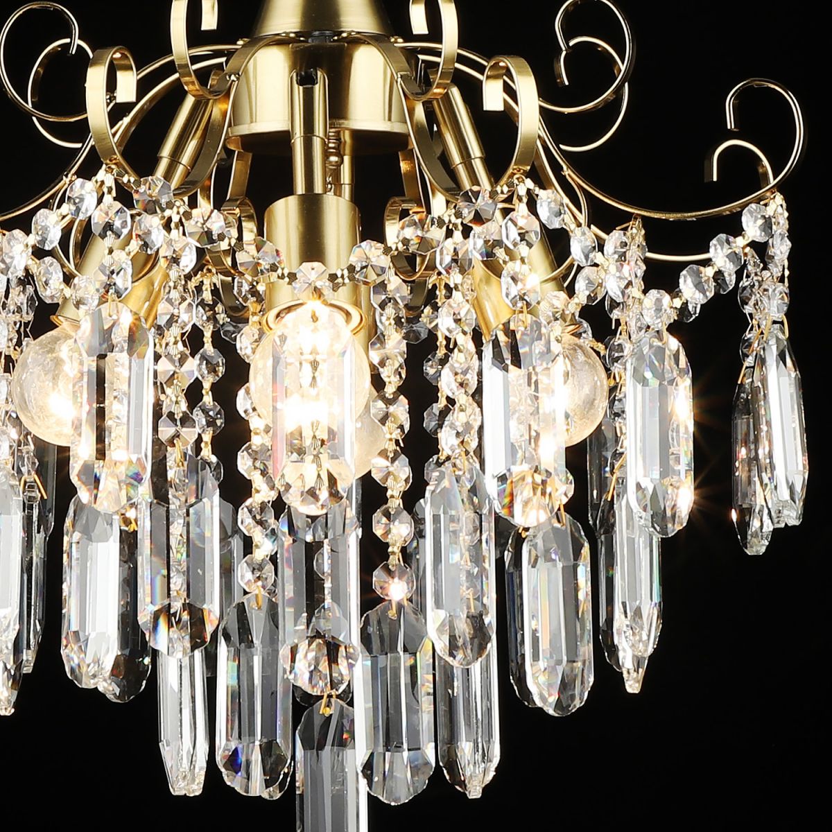 Подвесная люстра Reluce 68520-0.4-04 COP в Санкт-Петербурге