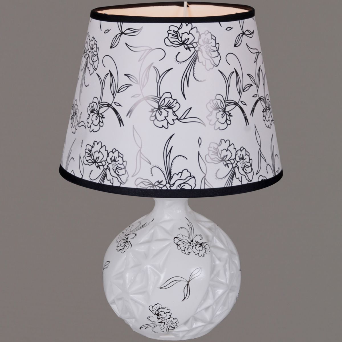 Настольная лампа Reluce 02564-0.7-01 в Санкт-Петербурге