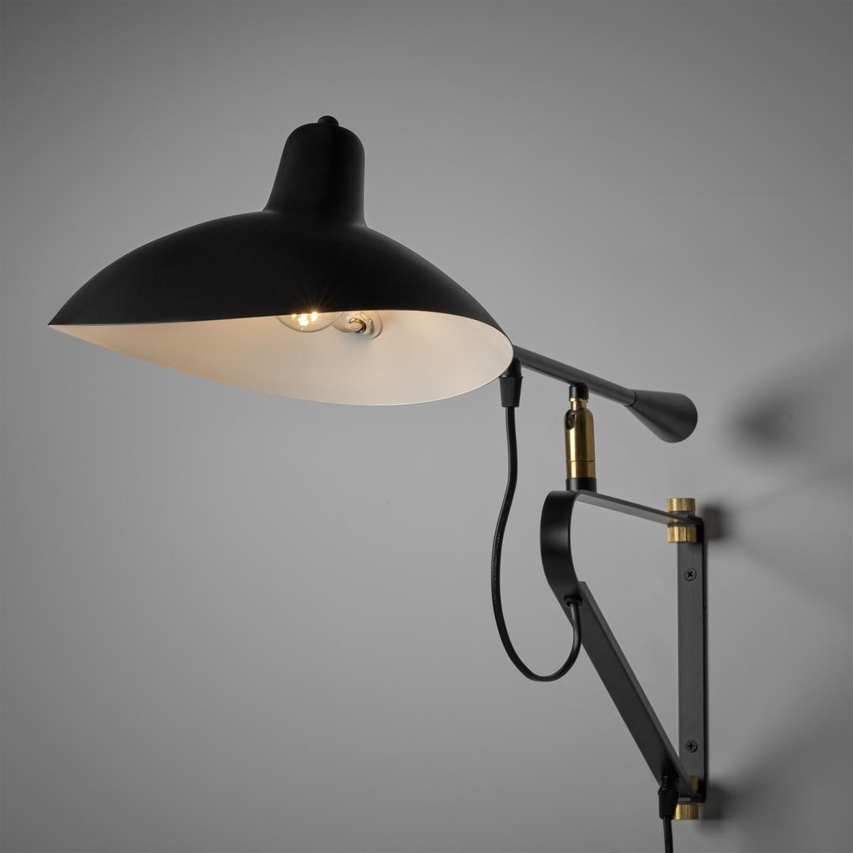 Настенный светильник Freya Twisty FR5383WL-01B в #REGION_NAME_DECLINE_PP#