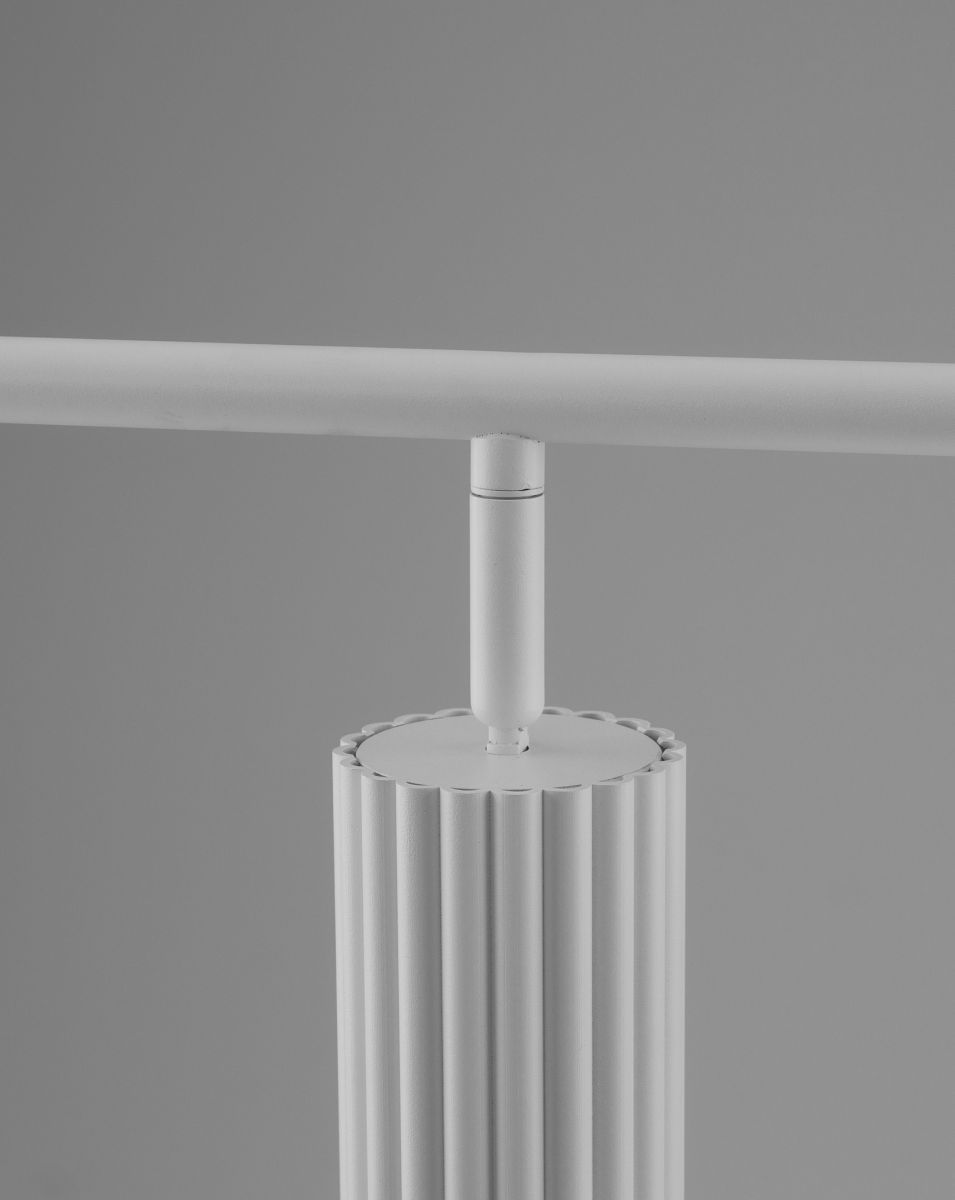 Подвесной светильник Moderli Cora V11780-4P в #REGION_NAME_DECLINE_PP#