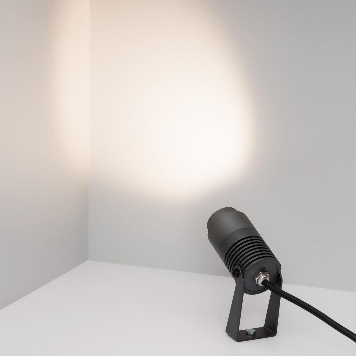 Прожектор Arlight ALT-RAY-ZOOM-R52-8W Day4000 (DG, 10-40 deg, 230V) 032560(1) в Санкт-Петербурге